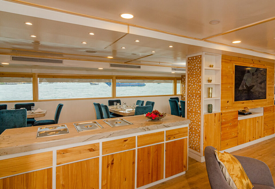 Gallery – GALAPAGOS SEA STAR YACHT