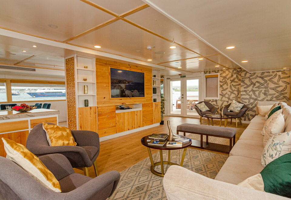 Gallery – GALAPAGOS SEA STAR YACHT